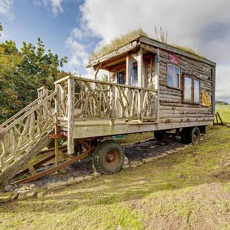 2X Double Bed - Glamping Wagon Dalby Forest 斯卡伯勒 外观 照片